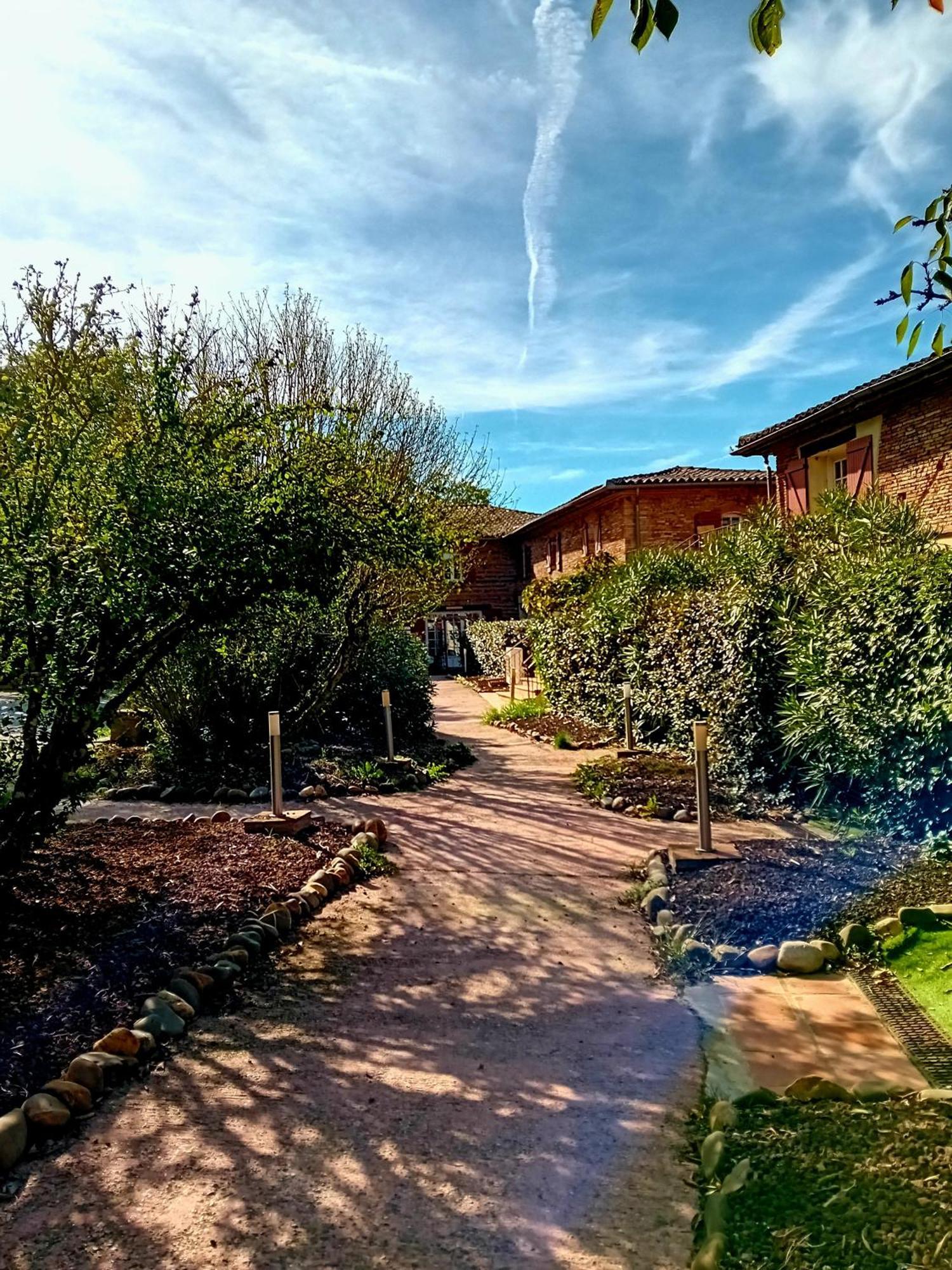 Daux Logis Domaine De Peyrolade Bed & Breakfast エクステリア 写真